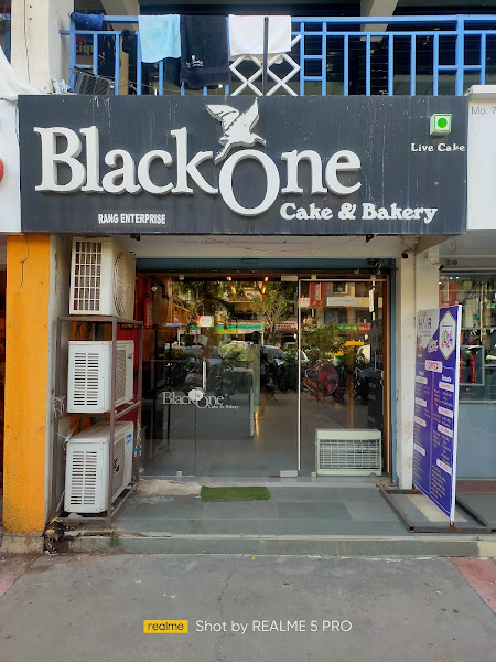 BlackOne Cake & Bakery