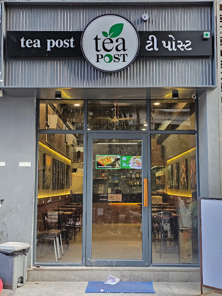 Tea Post