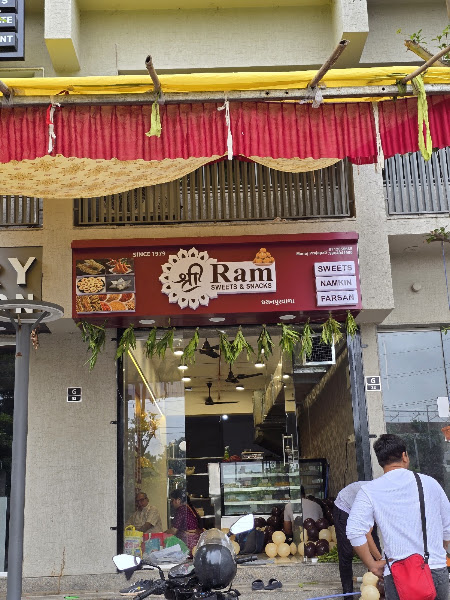 Shree Ram Sweets & Snacks