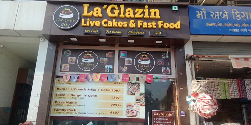 La'Glazin Live Cakes And Fast Food