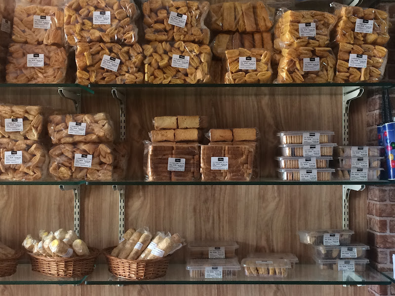 Cakes n Bakes