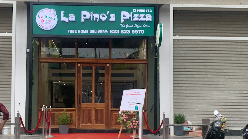La Pino'z Pizza Vaishnodevi Circle