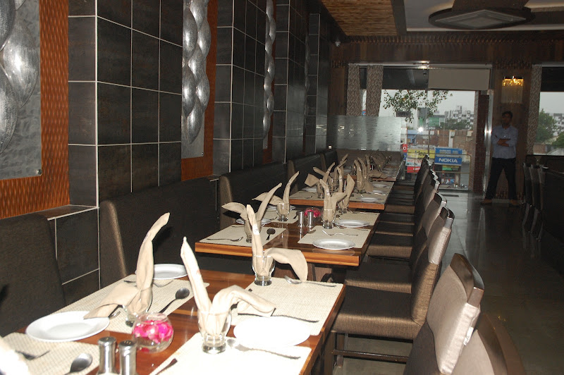 One Ten Restaurant & Banquets