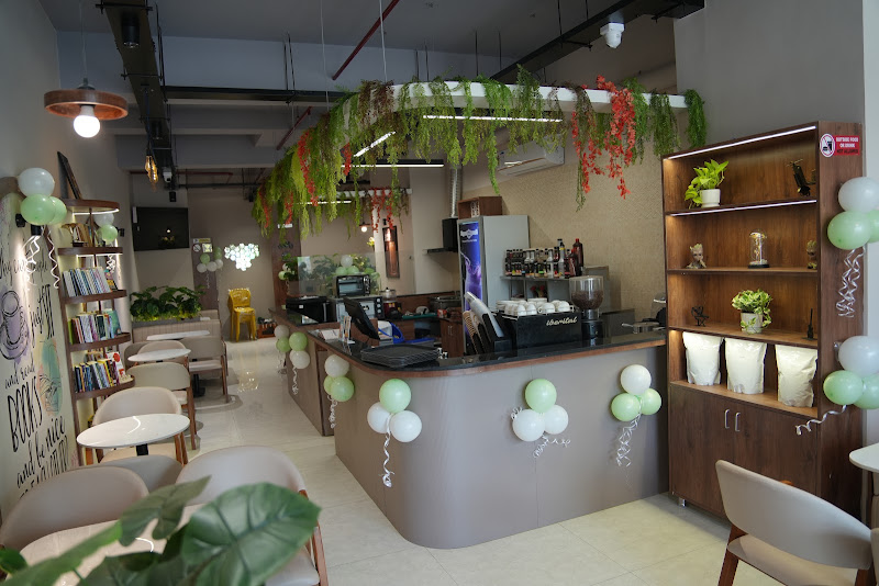 Big Scoop Cafe (House of Boba and Coffee)