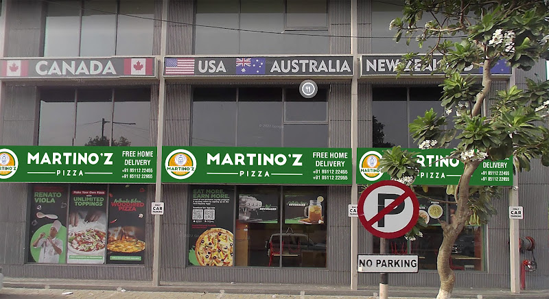 Martino'z Pizza University Road