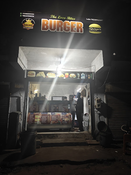 Kalpu burger (midnight) best burger
