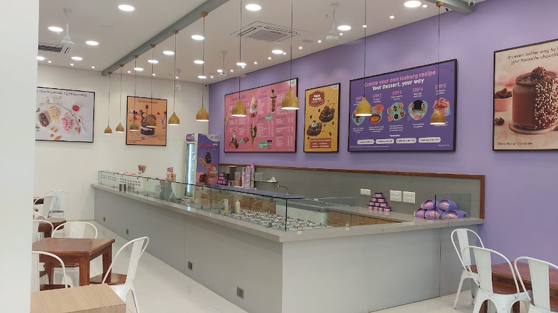 Happinezz Icecreams by Vadilal