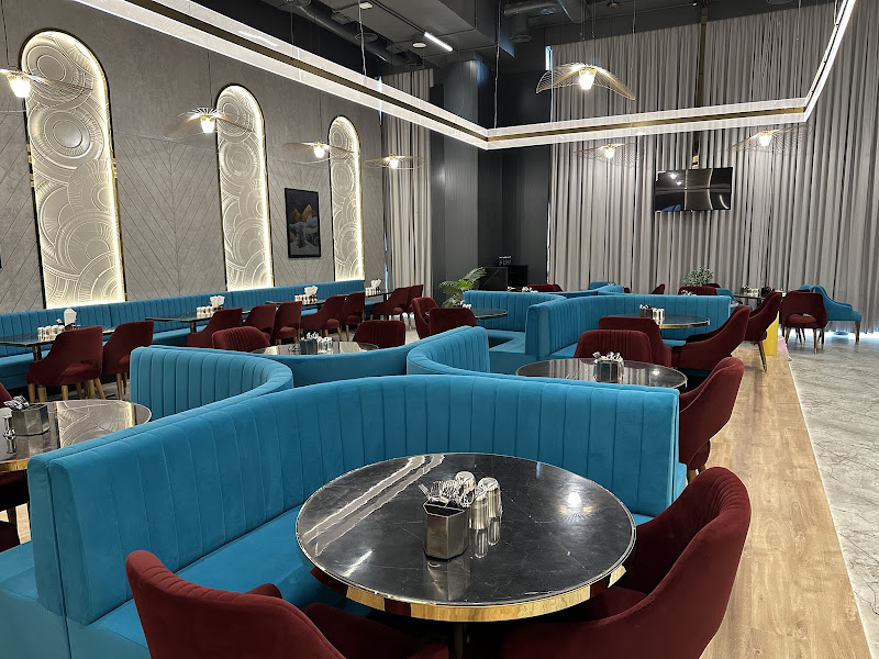 Sankalp Signature - South Indian Restaurant in Sindhu Bhavan Road