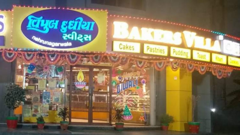 Vipul Dudhiya Sweets & Bakers Villa
